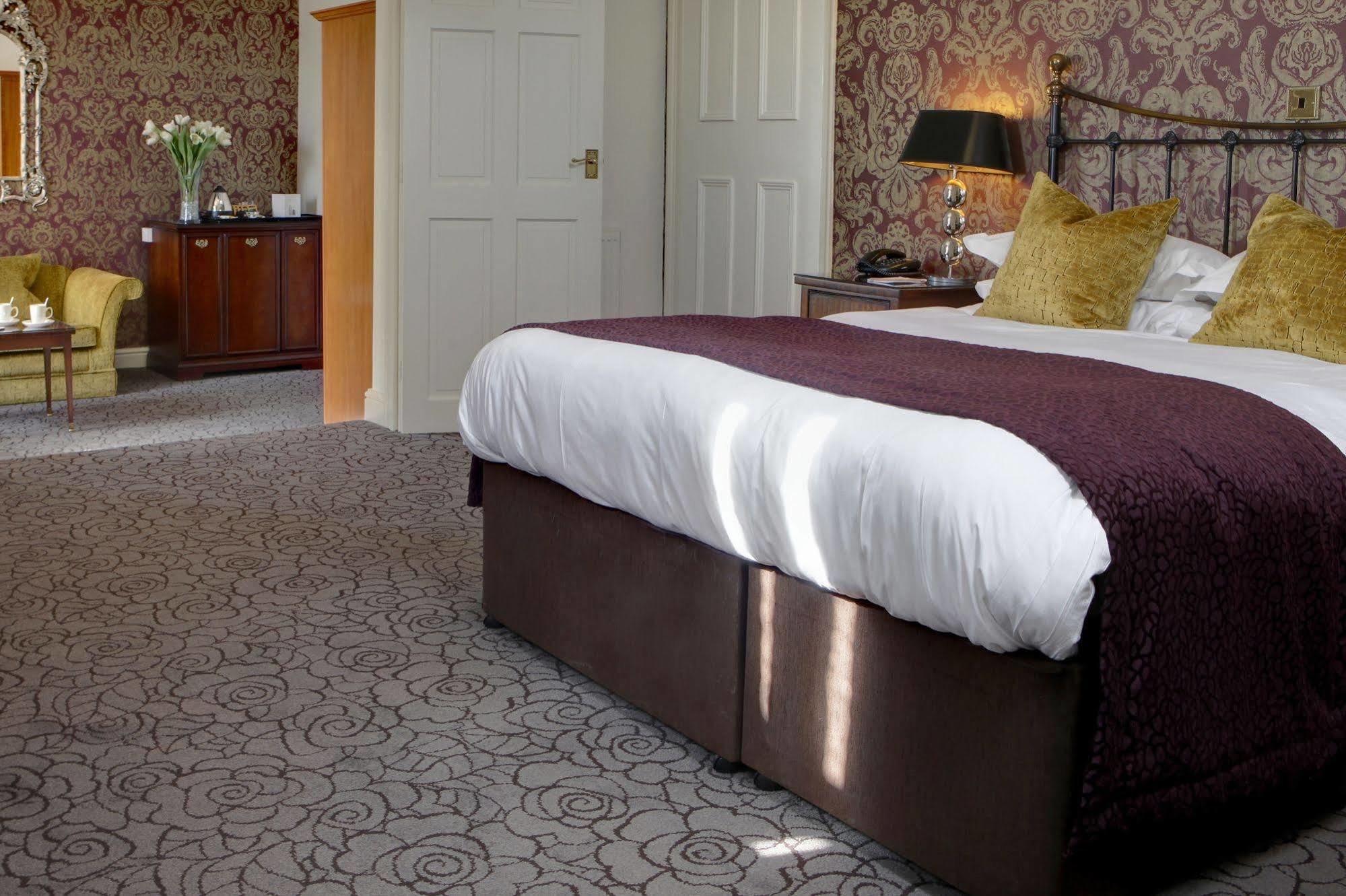 Pontlands Park Hotel Chelmsford Ngoại thất bức ảnh